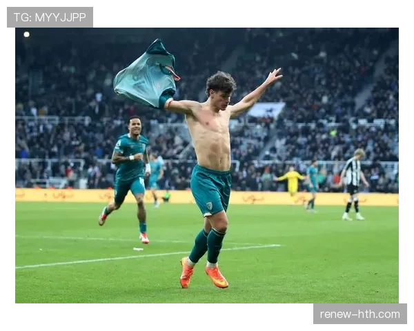 英超新星塔伊沃·阿沃尼伊状态火热，未来之星闪耀赛场