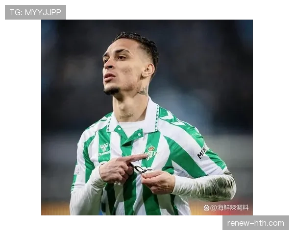 西甲明星球员闪耀赛场，率队夺冠引爆球迷热议